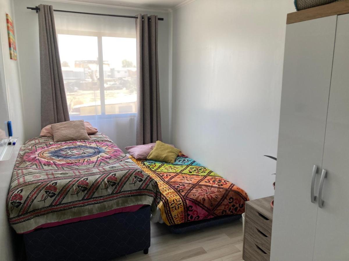 Habitacion 1 O 2 Personas Con Bano Privado En Apartamento Compartido Calama Eksteriør billede